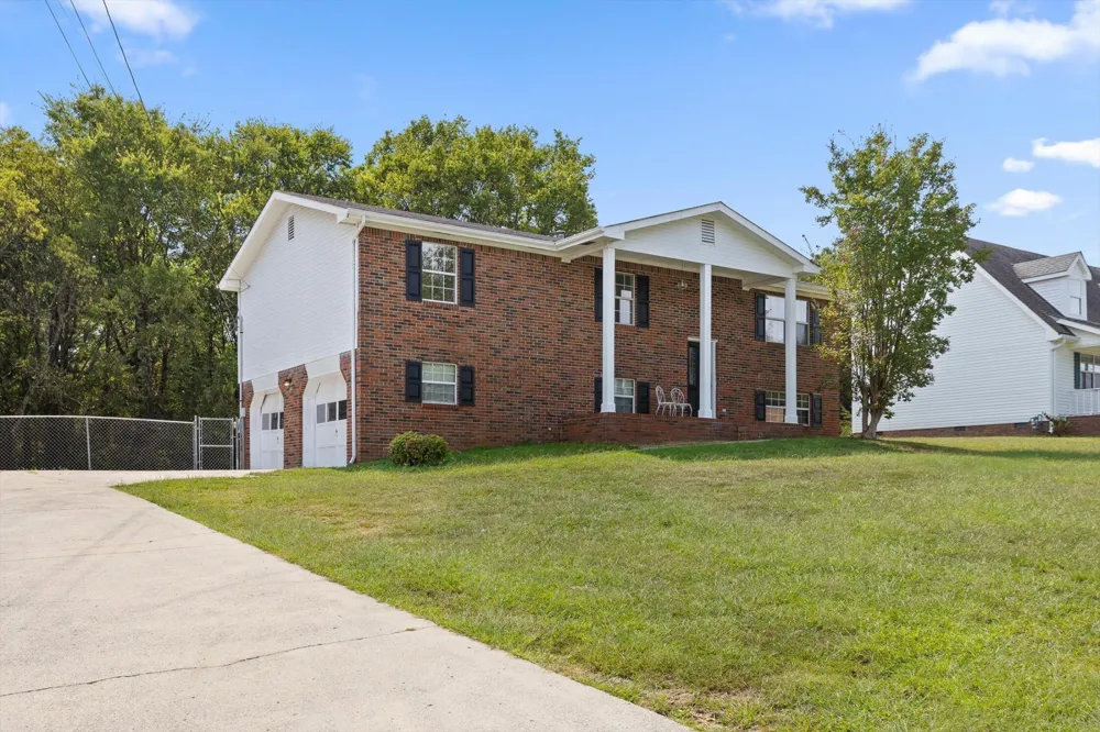 713 Lee Drive Ringgold, GA 30736