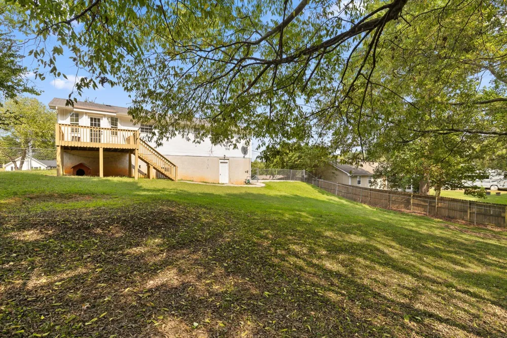 713 Lee Drive Ringgold, GA 30736