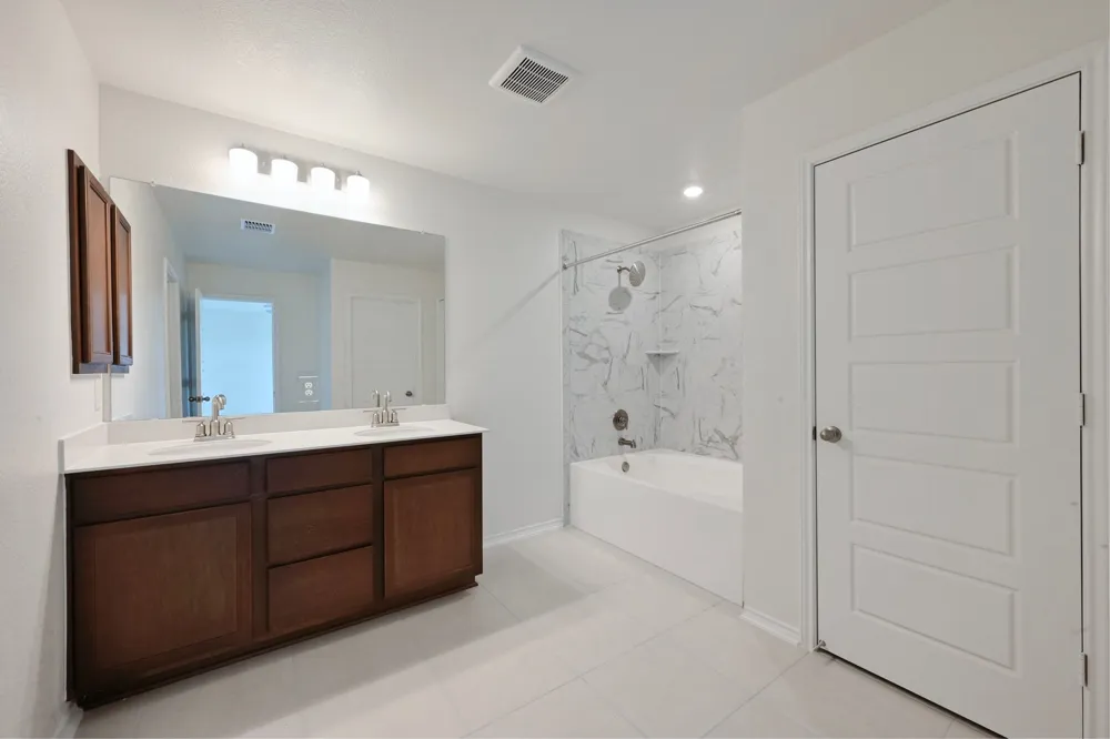 13333 Kincane Drive Del Valle, TX 78617