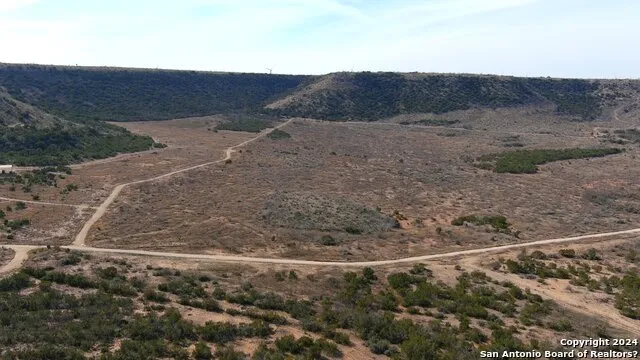 01 Warhorse Ranch Robert Lee, TX 76945