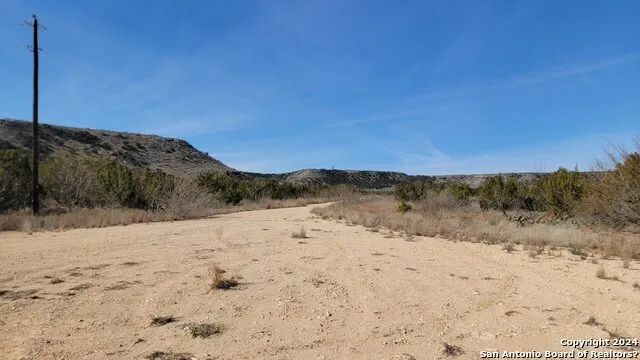 01 Warhorse Ranch Robert Lee, TX 76945