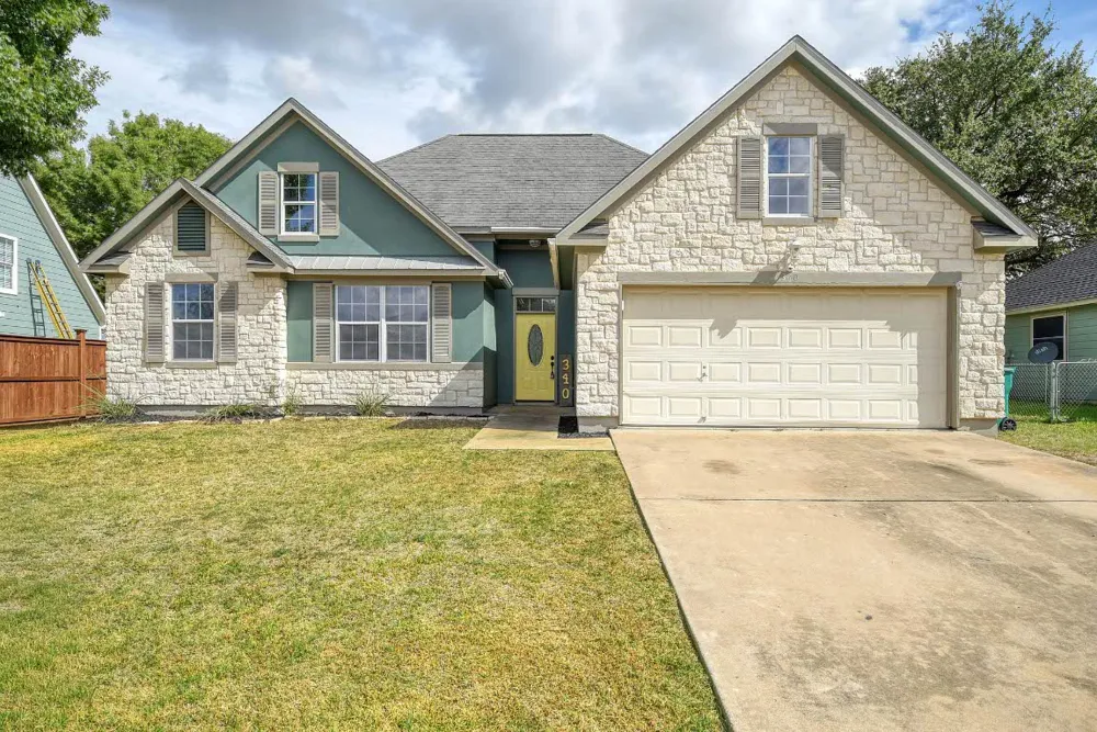 340 Rose Mayer Loop La Grange, TX 78945