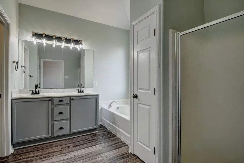 340 Rose Mayer Loop La Grange, TX 78945
