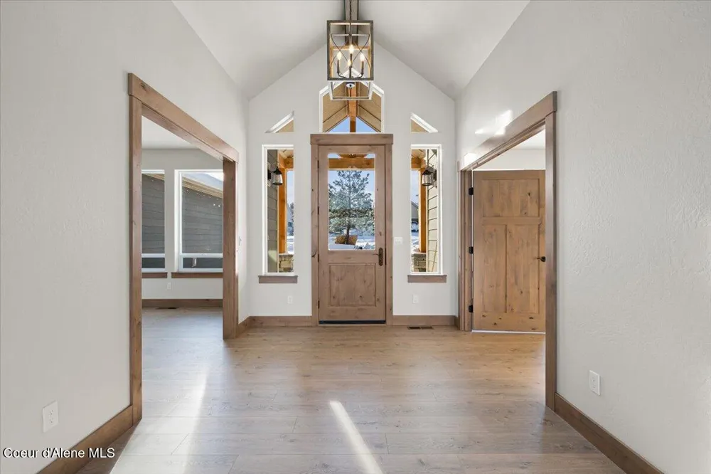 1503 W Remmick Street Hayden, ID 83835