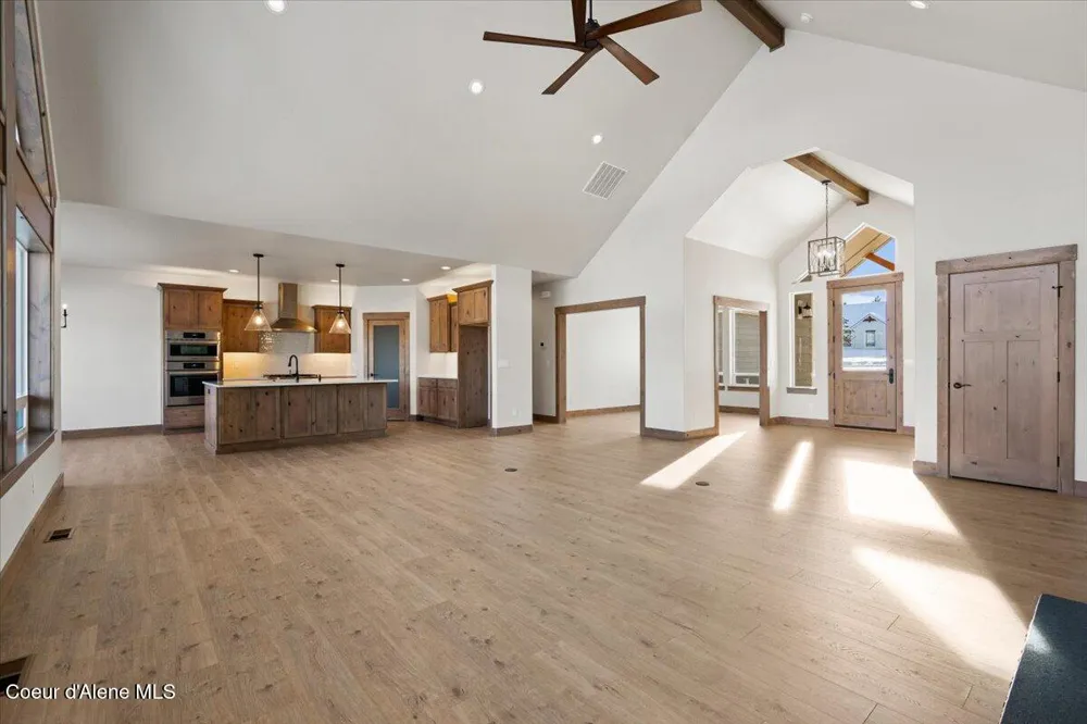1503 W Remmick Street Hayden, ID 83835