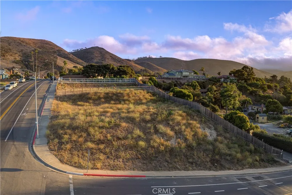 209 S 7th Street Lompoc, CA 93436