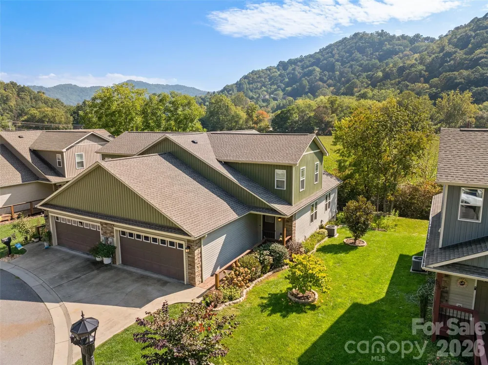 254 February Lane Waynesville, NC 28785