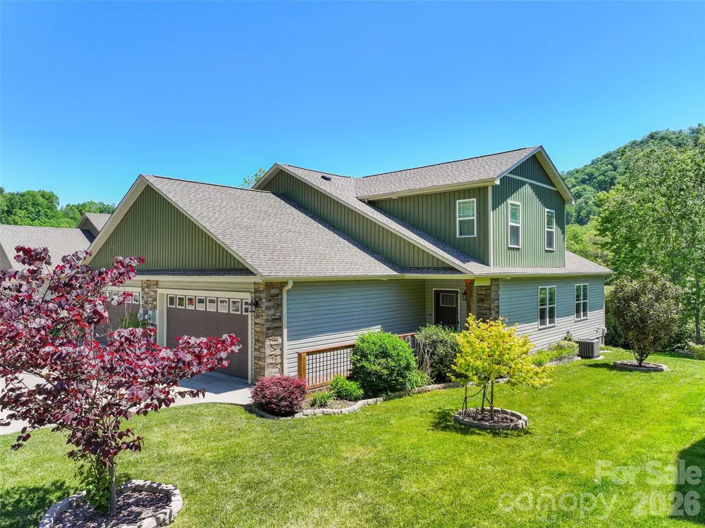 254 February Lane Waynesville, NC 28785
