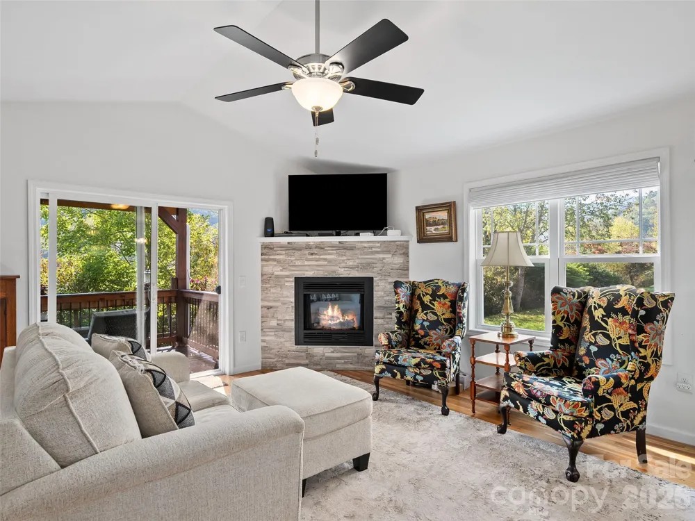 254 February Lane Waynesville, NC 28785