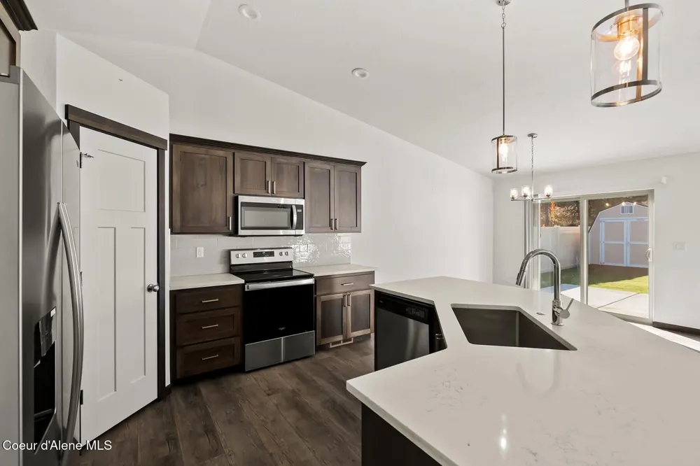 659 E Valley Street Oldtown, ID 83822
