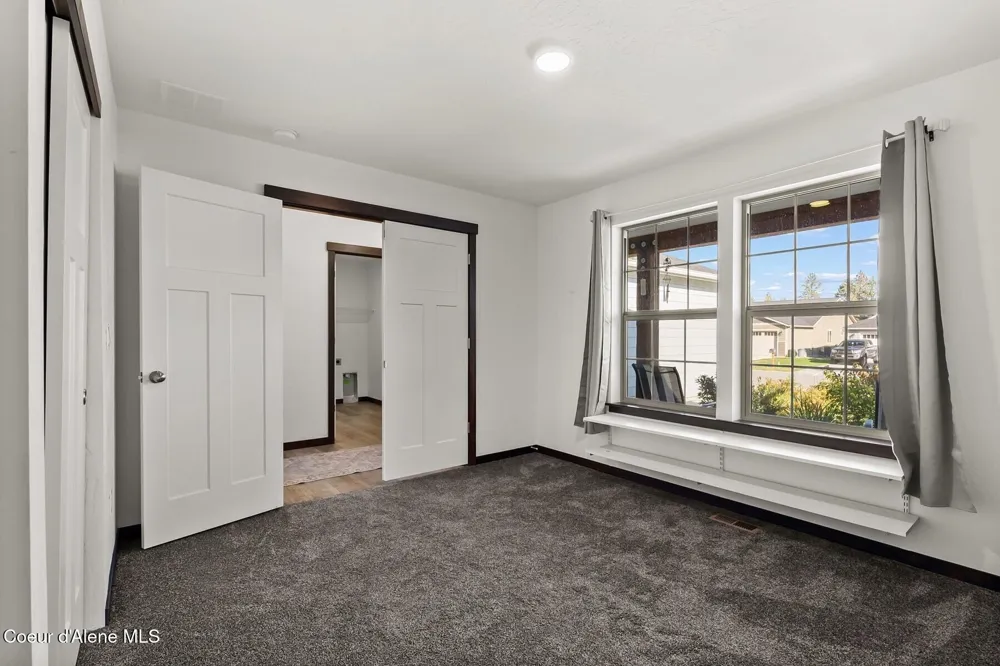 659 E Valley Street Oldtown, ID 83822