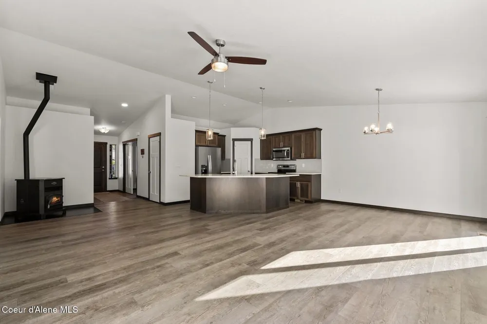 659 E Valley Street Oldtown, ID 83822