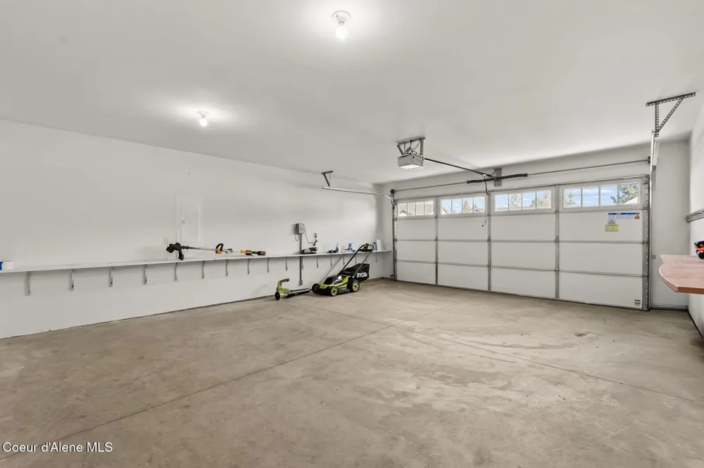 659 E Valley Street Oldtown, ID 83822