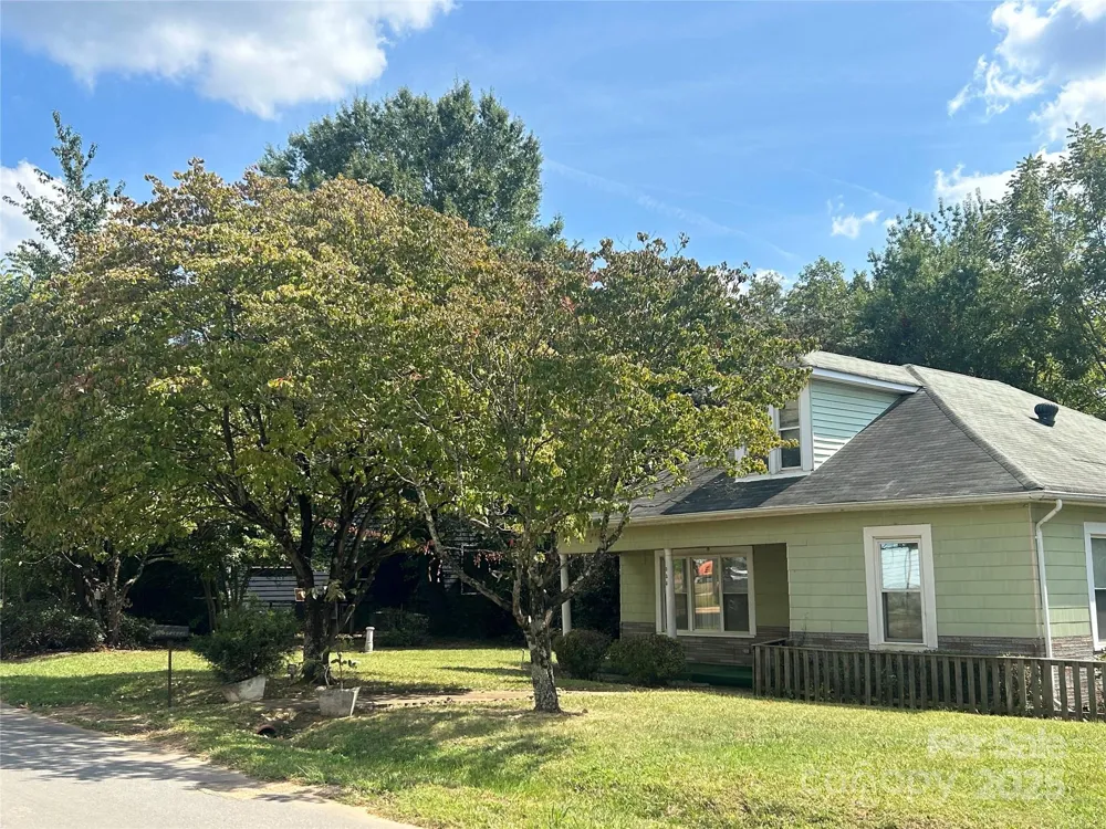 335 Catawba Avenue Davidson, NC 28036