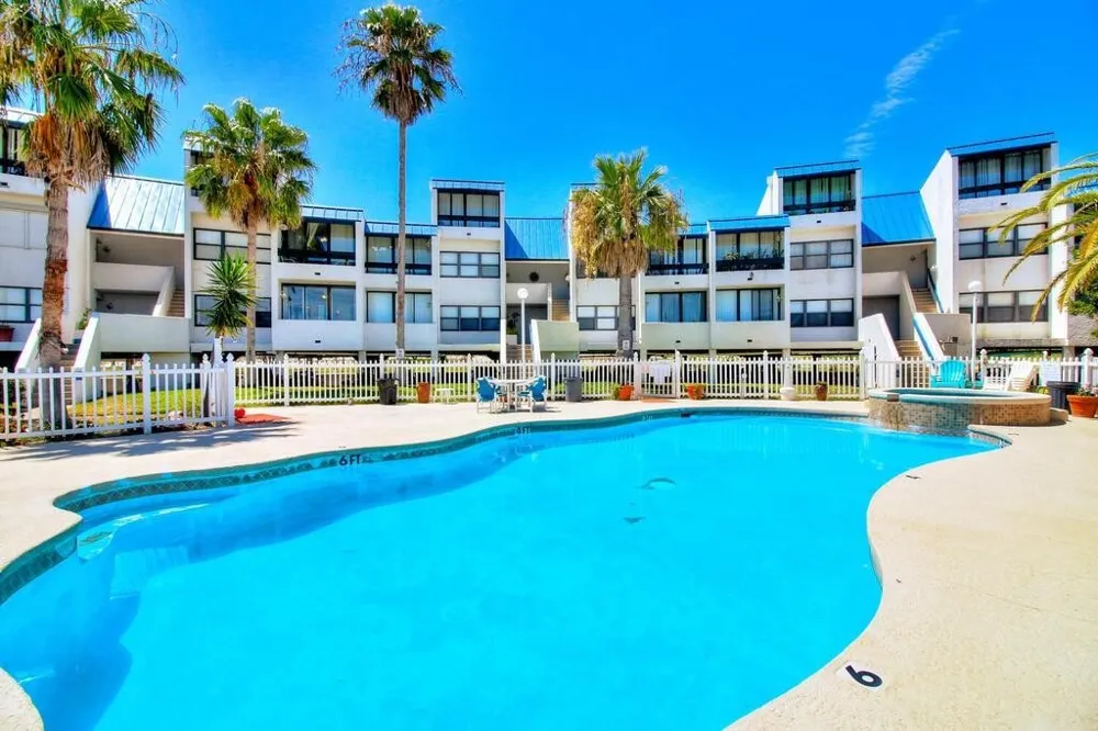 14401 Commodores Drive #100