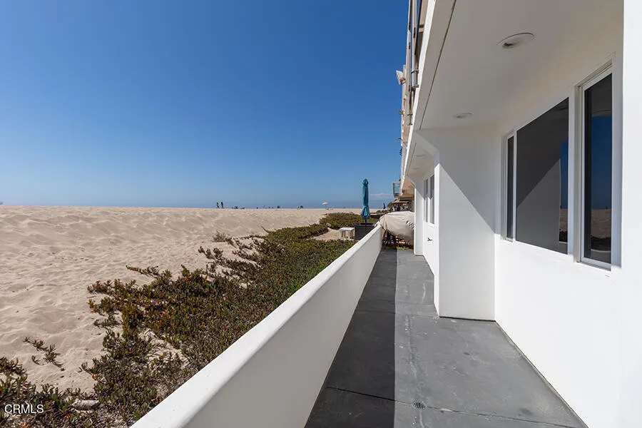 3405 Ocean Drive Oxnard, CA 93035