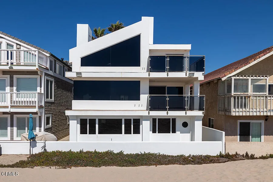 3405 Ocean Drive Oxnard, CA 93035