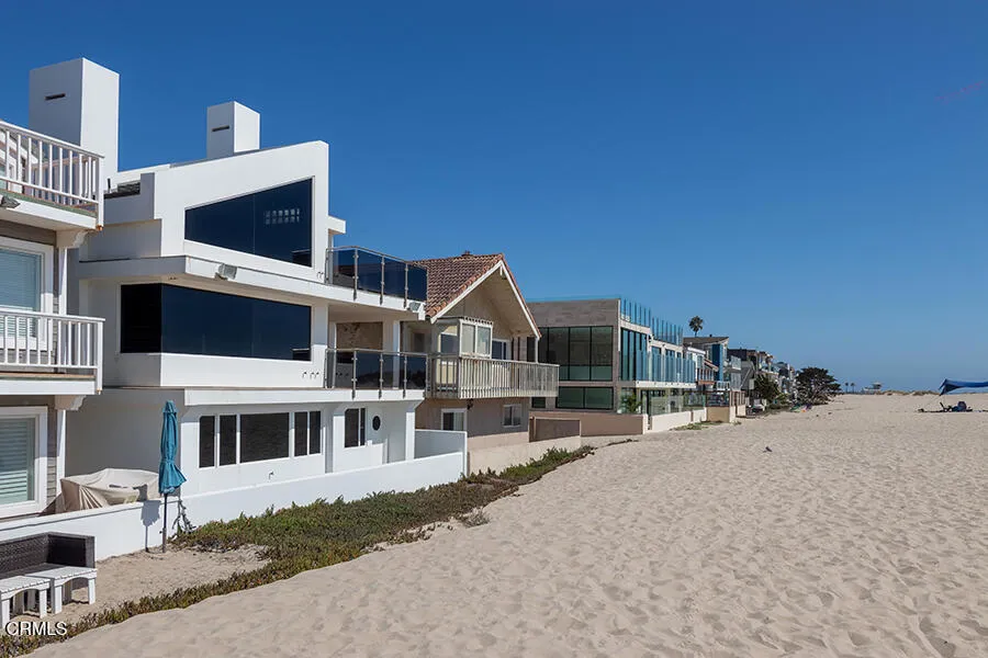 3405 Ocean Drive Oxnard, CA 93035