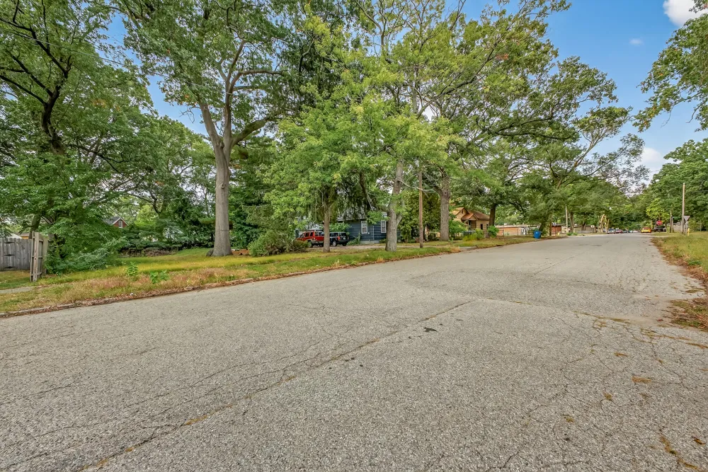 48 Harrison Boulevard Muskegon Heights, MI 49444