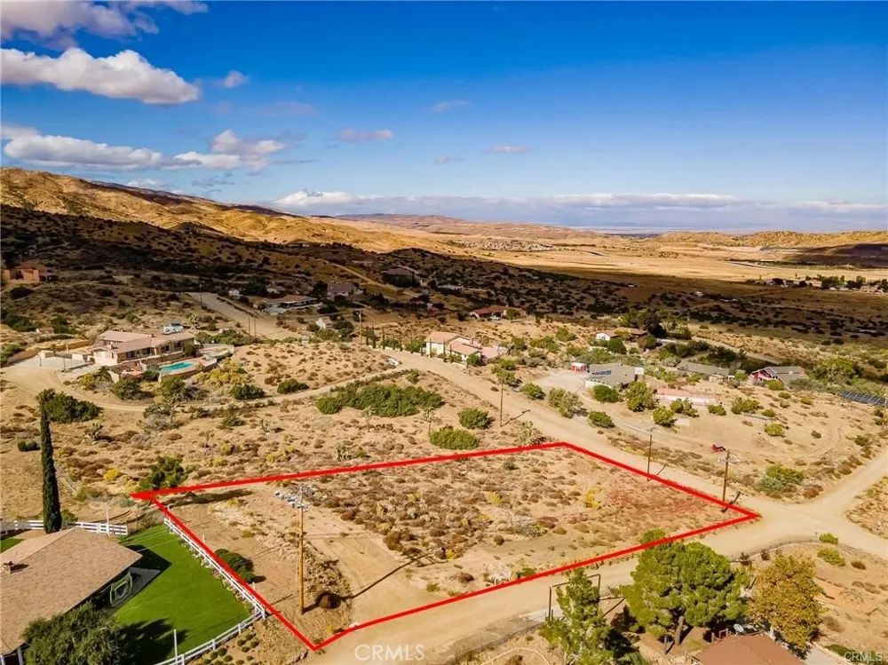 14 Camares Drive Palmdale, CA 93551