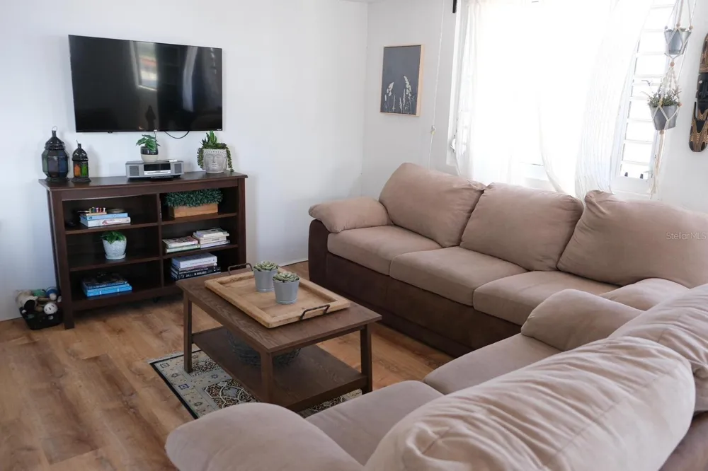 200 SOL ST. #PH-D1 Old San Juan, PR 00901