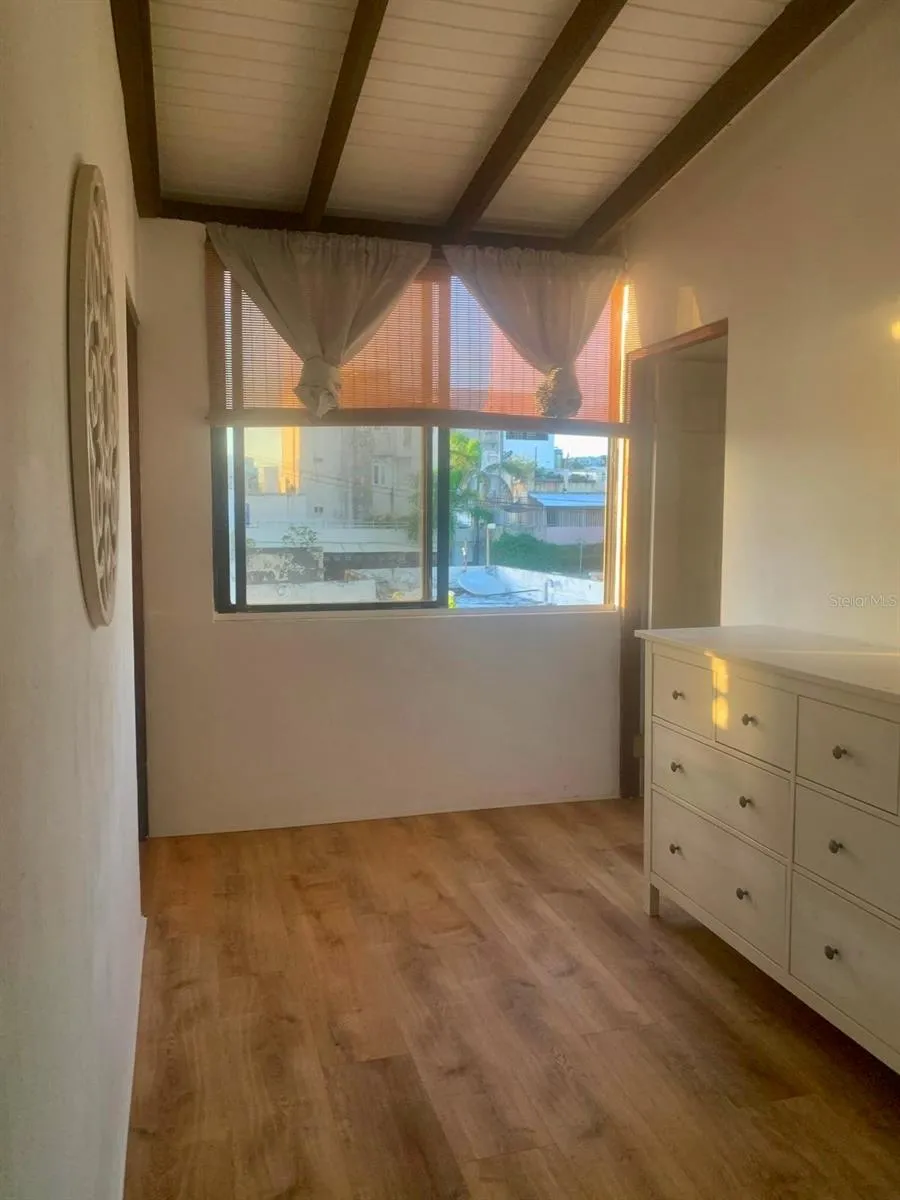 200 SOL ST. #PH-D1 Old San Juan, PR 00901