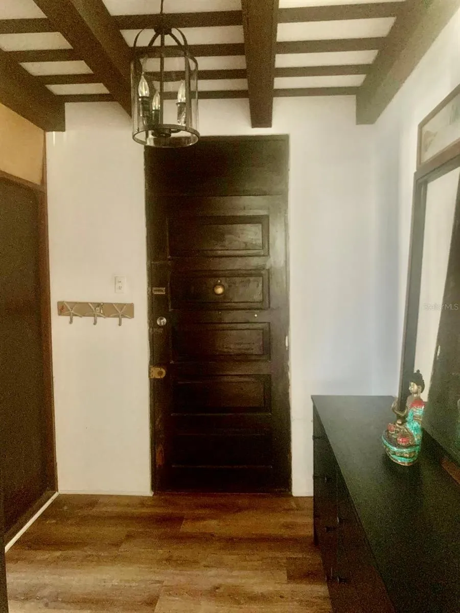 200 SOL ST. #PH-D1 Old San Juan, PR 00901