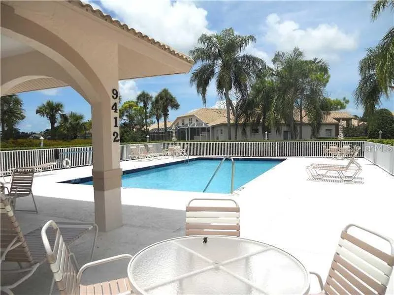 8735 OLDE HICKORY AVENUE #8302 Sarasota, FL 34238