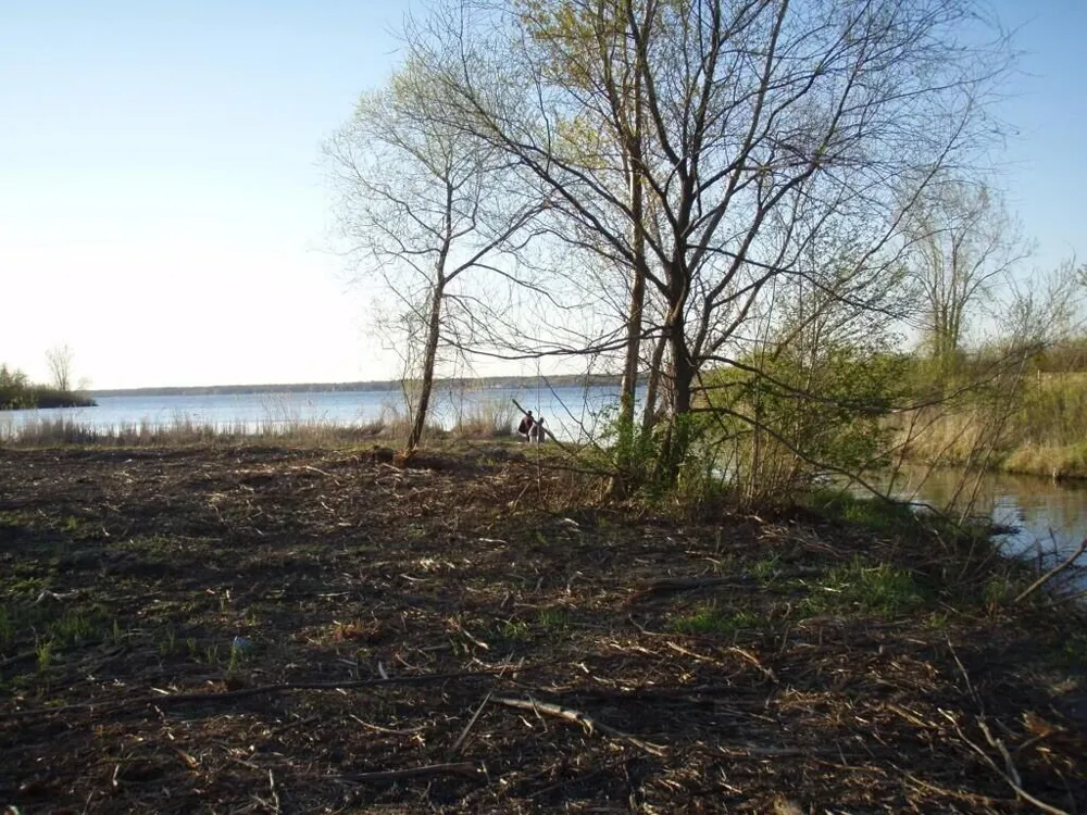 1794 Lakeshore Drive Muskegon, MI 49441