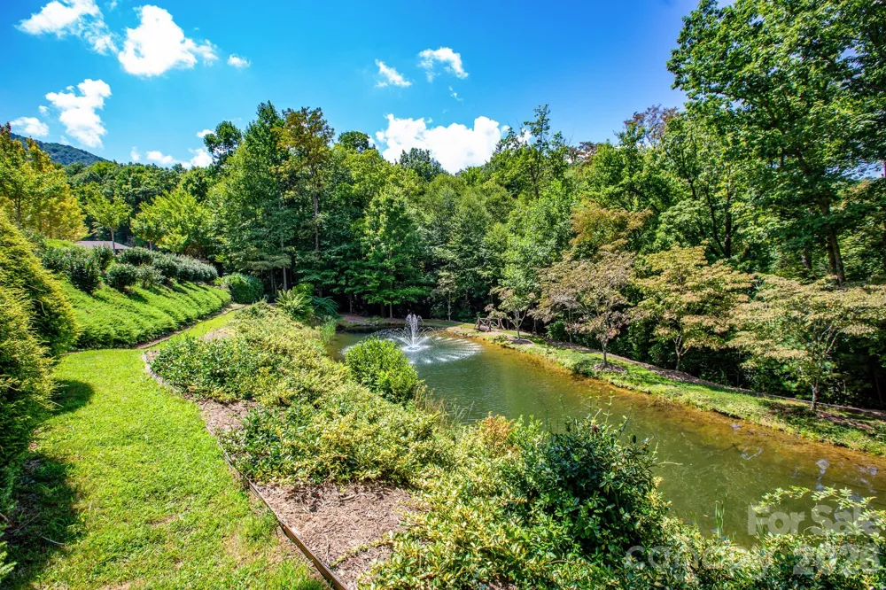 97 Settings Boulevard Black Mountain, NC 28711