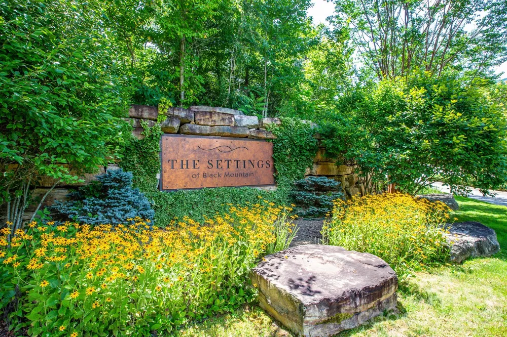 97 Settings Boulevard Black Mountain, NC 28711