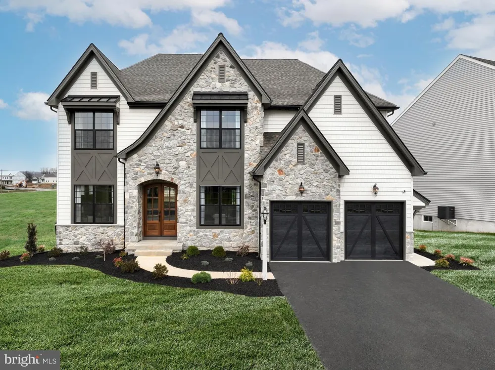1000 BLUEBIRD LANE #DEVONSHIRE Perkasie, PA 18944