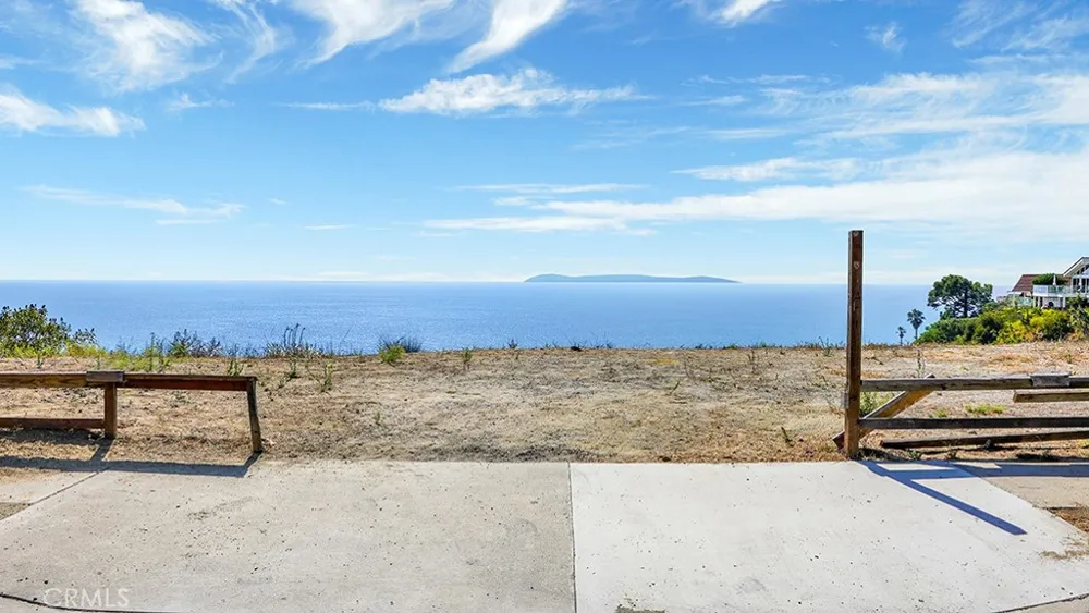 629 Balboa Avenue Laguna Beach, CA 92651