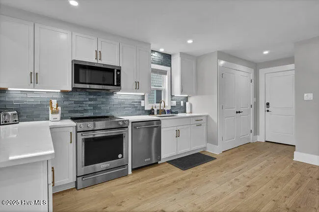 9 W Atlanta Street Wrightsville Beach, NC 28480