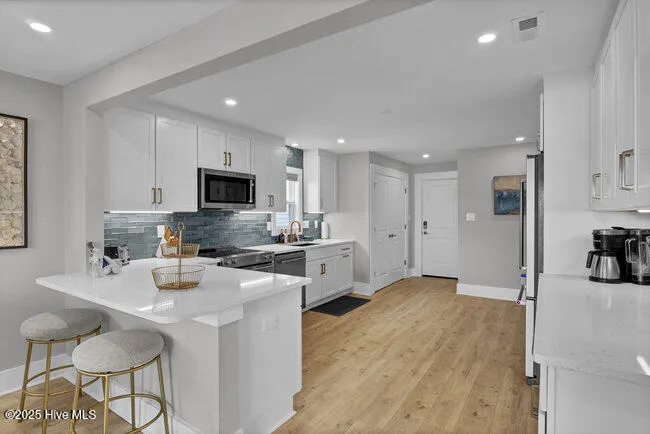 9 W Atlanta Street Wrightsville Beach, NC 28480