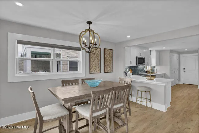 9 W Atlanta Street Wrightsville Beach, NC 28480