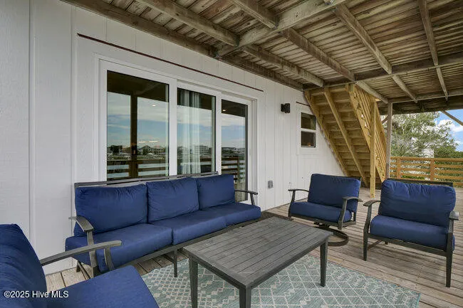 9 W Atlanta Street Wrightsville Beach, NC 28480