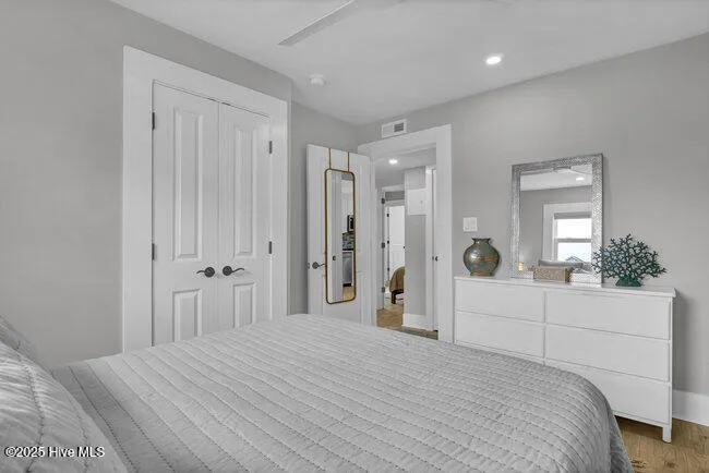 9 W Atlanta Street Wrightsville Beach, NC 28480