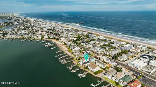 9 W Atlanta Street Wrightsville Beach, NC 28480