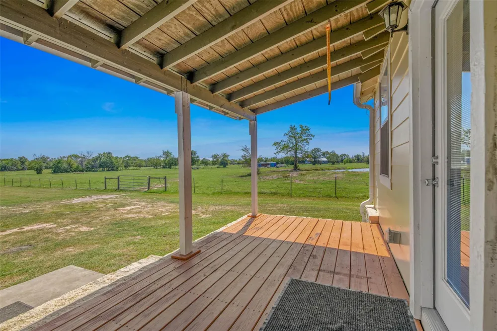 3876 Hummingbird Lane Bedias, TX 77831