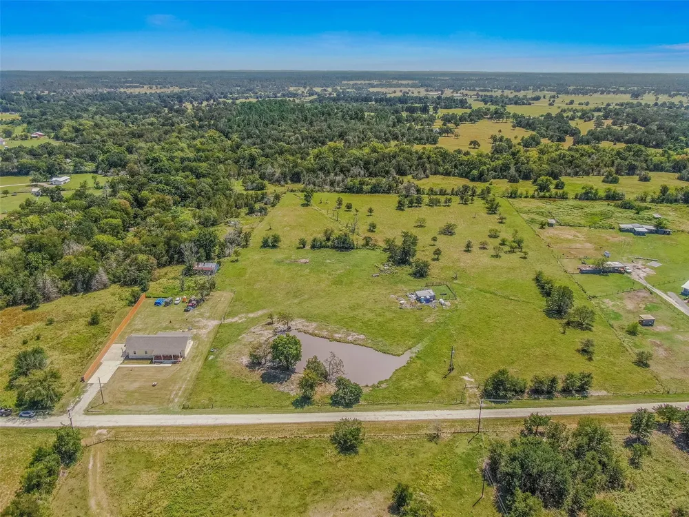 3876 Hummingbird Lane Bedias, TX 77831