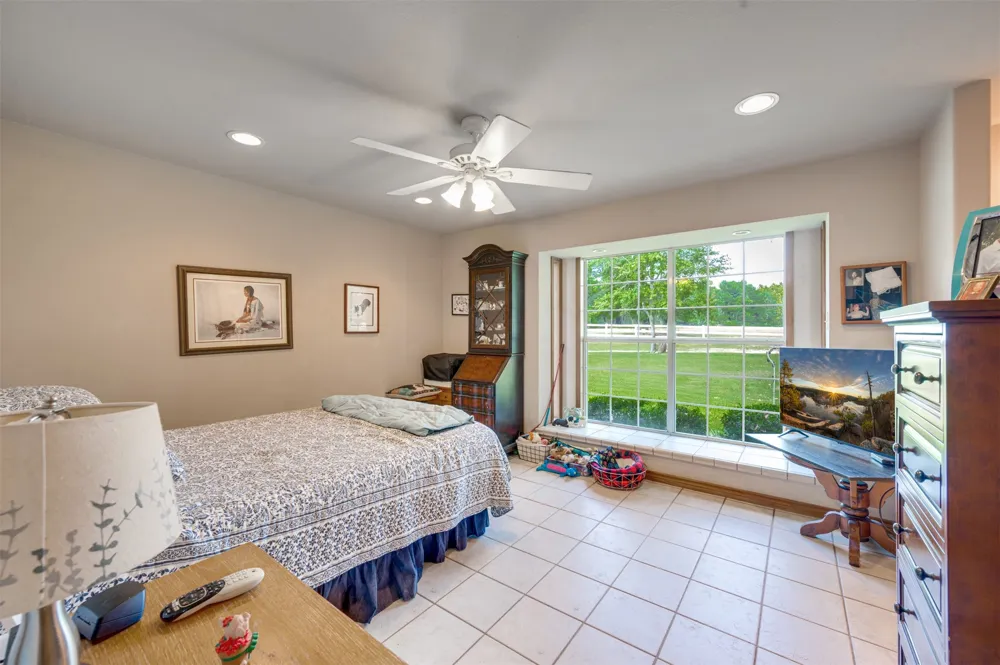 3269 An County Road 153 Palestine, TX 75801