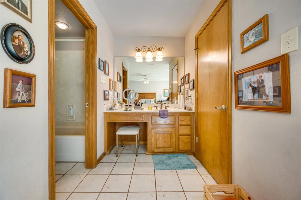 3269 An County Road 153 Palestine, TX 75801