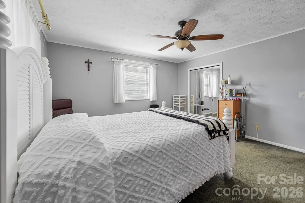 103 Oakwood Place #3 Hendersonville, NC 28792