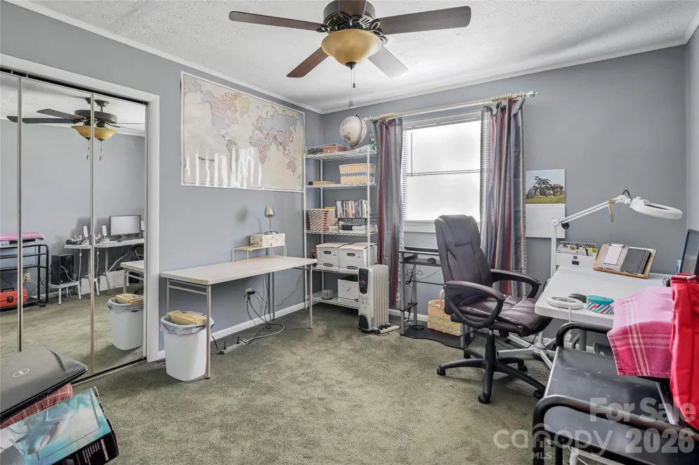 103 Oakwood Place #3 Hendersonville, NC 28792