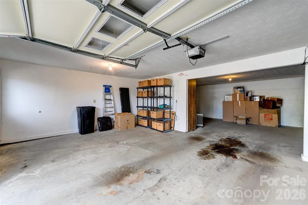 103 Oakwood Place #3 Hendersonville, NC 28792