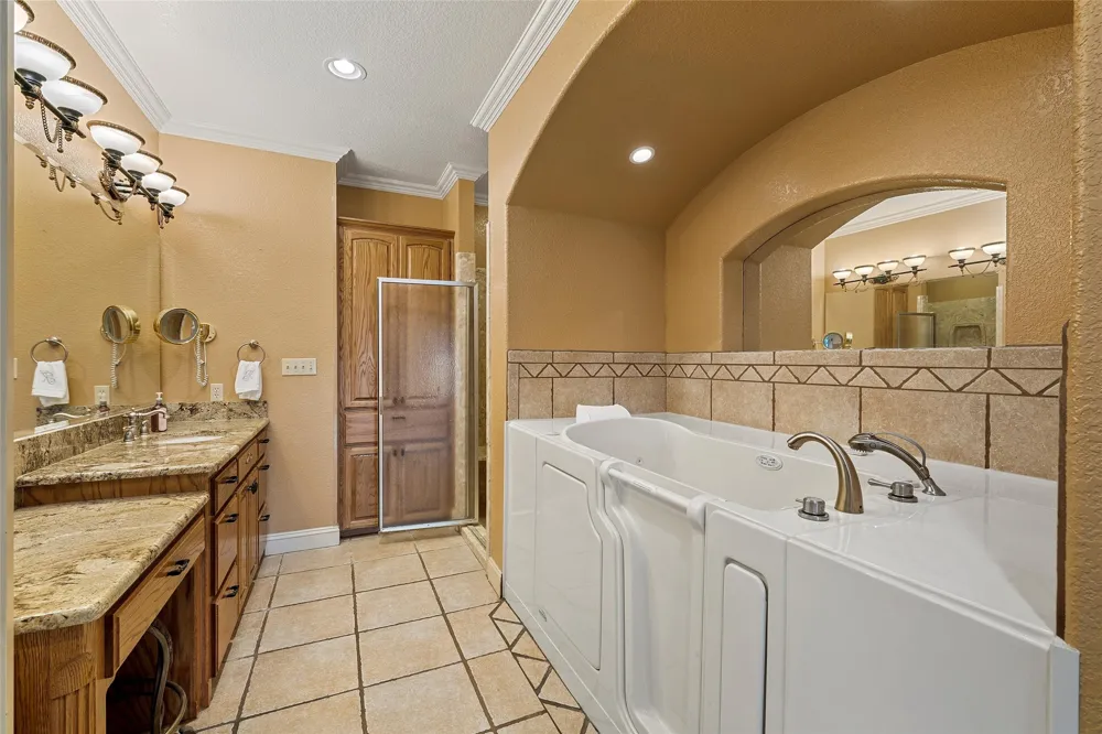 113 County Road 453 Troy, TX 76579