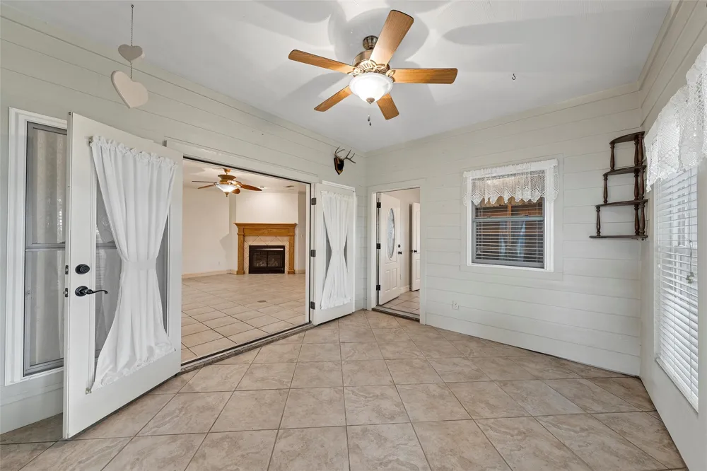 113 County Road 453 Troy, TX 76579