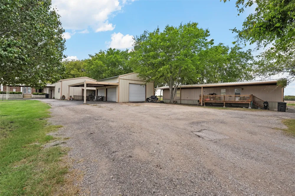 113 County Road 453 Troy, TX 76579