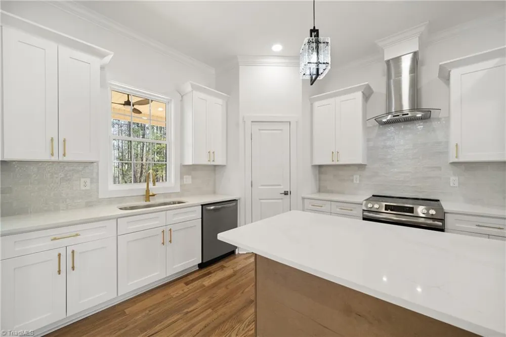 108 Provence Court King, NC 27021